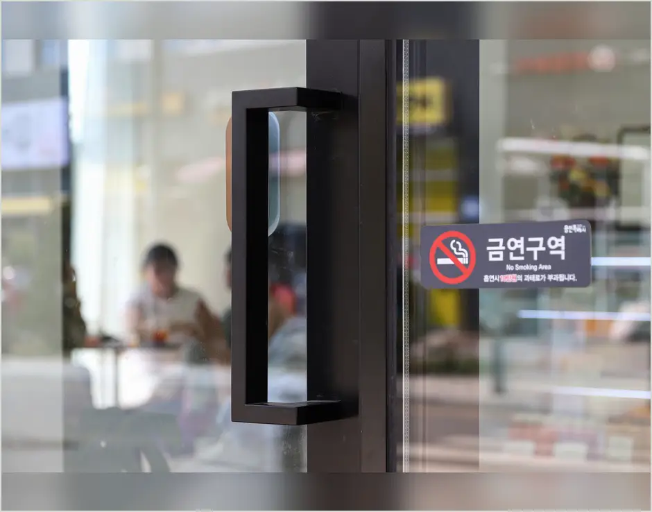 중구 신흥동 카페 인테리어 비용 작업 전후 1